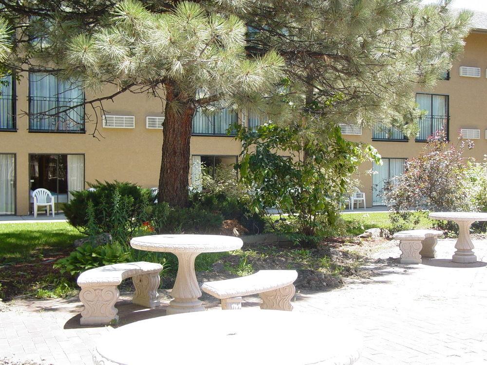 Clarion Hotel & Conference Center 콜로라도스프링스 외부 사진