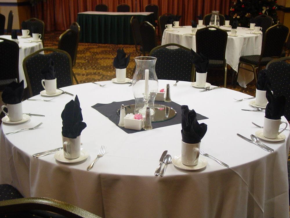 Clarion Hotel & Conference Center 콜로라도스프링스 외부 사진