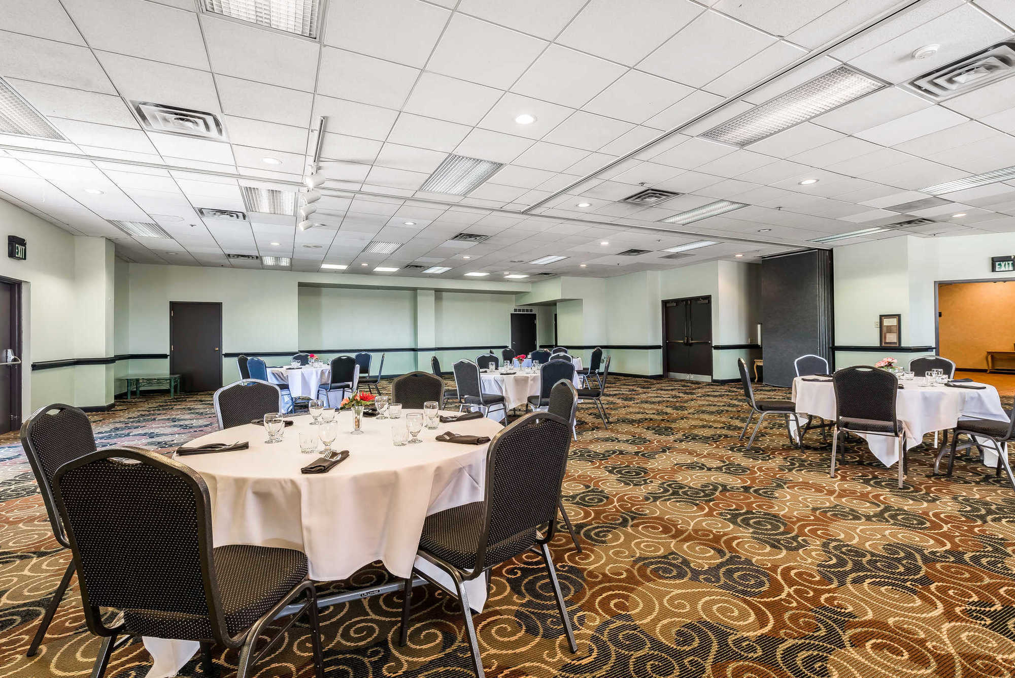 Clarion Hotel & Conference Center 콜로라도스프링스 시설 사진