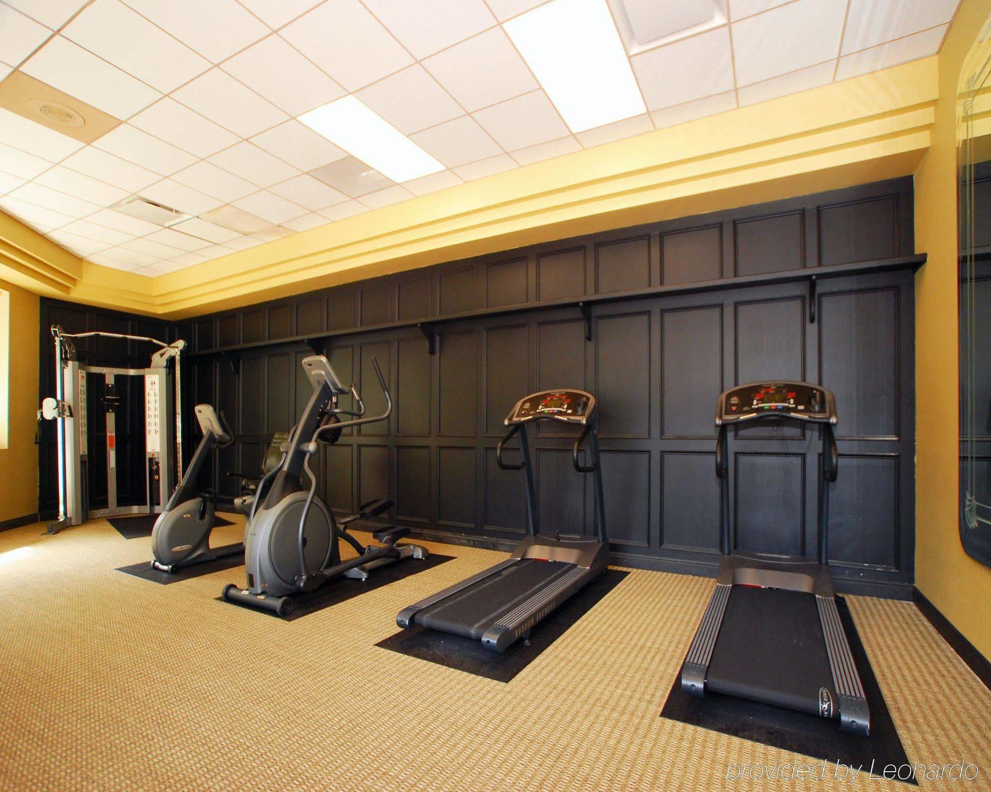 Clarion Hotel & Conference Center 콜로라도스프링스 외부 사진