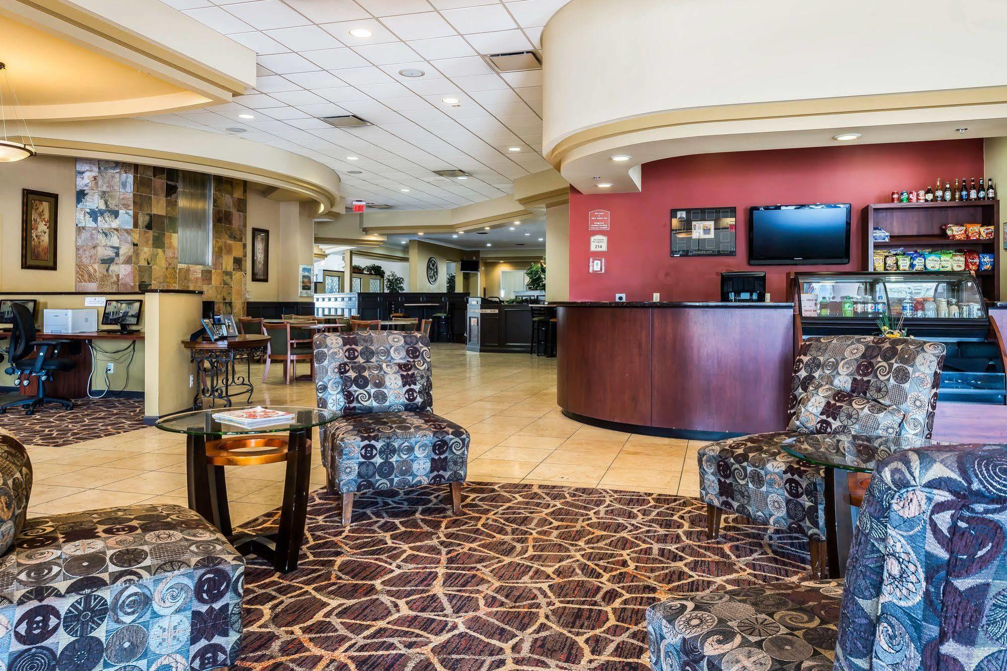 Clarion Hotel & Conference Center 콜로라도스프링스 외부 사진